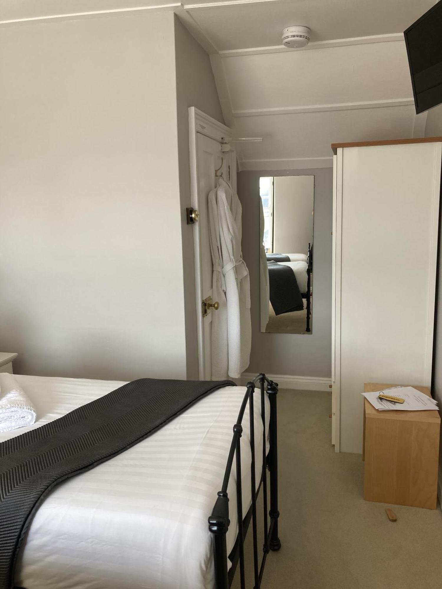 Old Temperance House Bed & Breakfast Saint Keverne Ruang foto