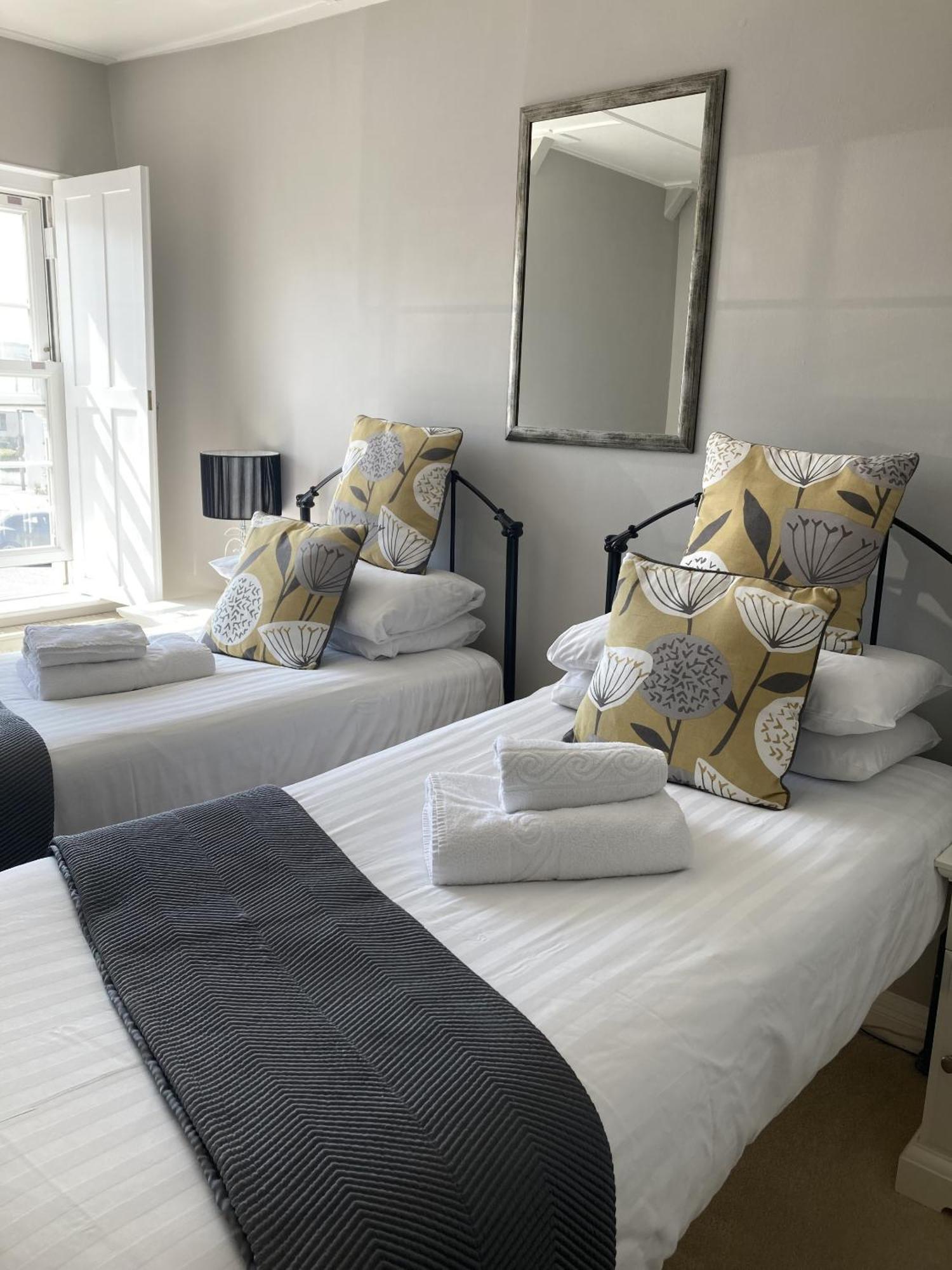 Old Temperance House Bed & Breakfast Saint Keverne Ruang foto